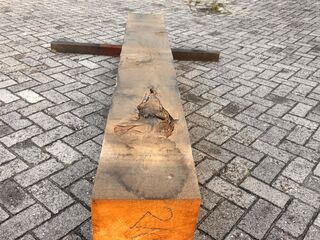 Eiken Balk Fijnbezaagd, 300x300mm, Lengte 210cm